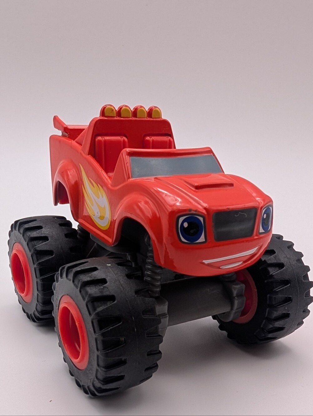 Viacom 2014 Mattel Blaze & the Monster Machines Diecast Blaze Truck w/Flames HTF